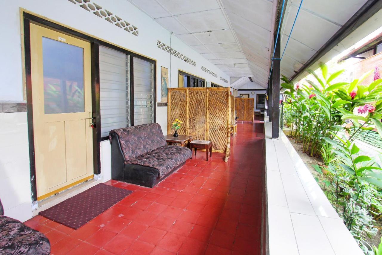 OYO 91516 Wisata Hotel Mataram Bagian luar foto