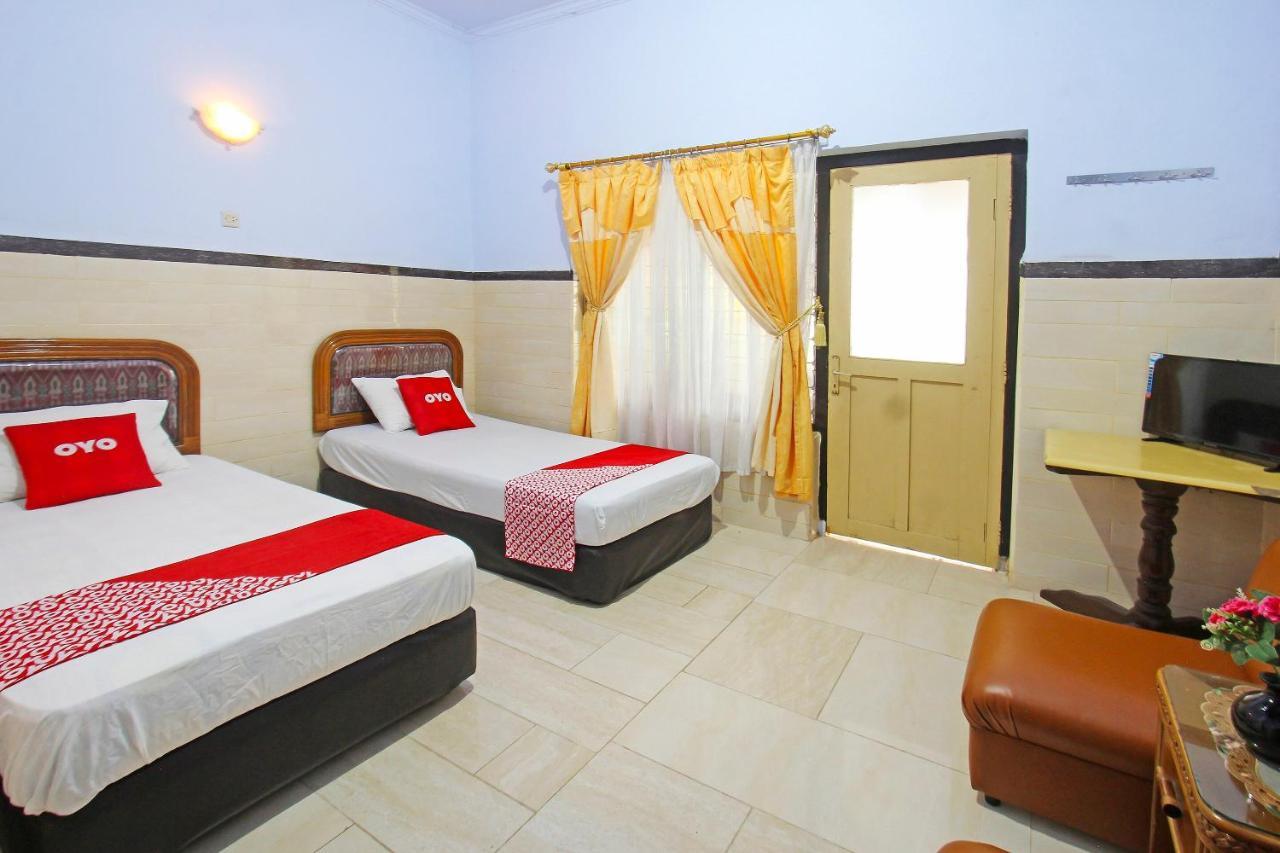 OYO 91516 Wisata Hotel Mataram Bagian luar foto